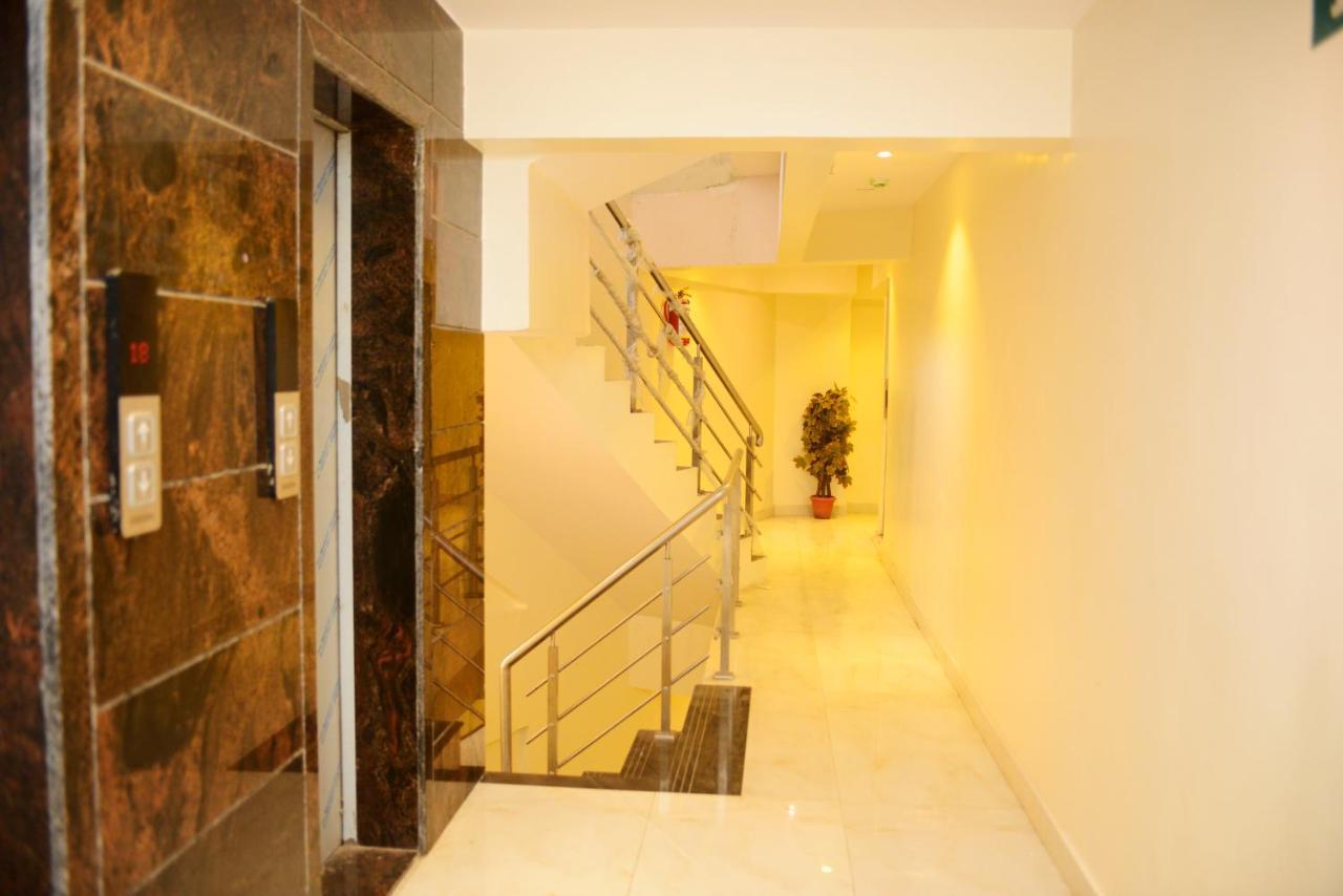 Hotel Ashyana - Near To Grant Road Station Mumbai Exterior photo