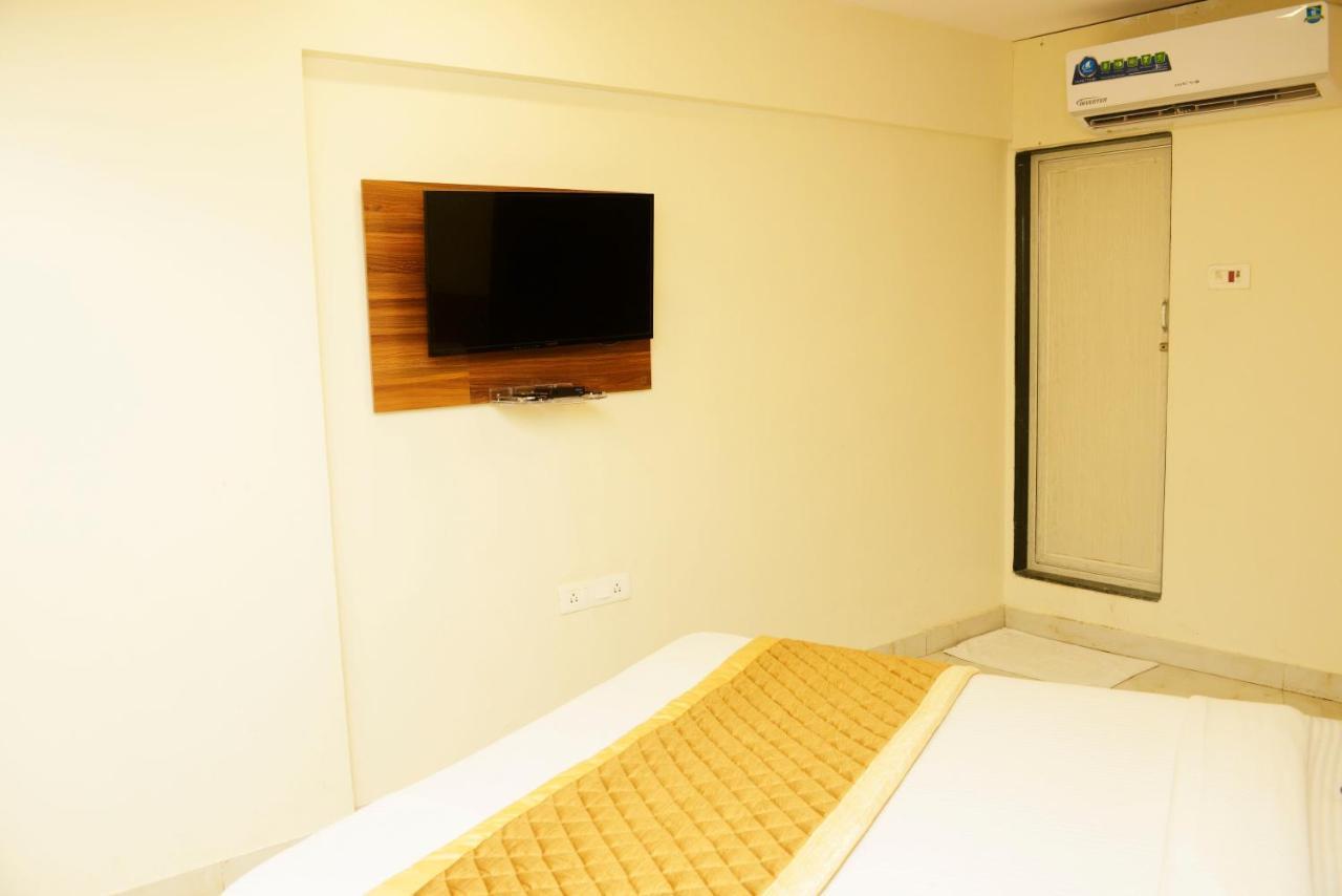 Hotel Ashyana - Near To Grant Road Station Mumbai Exterior photo